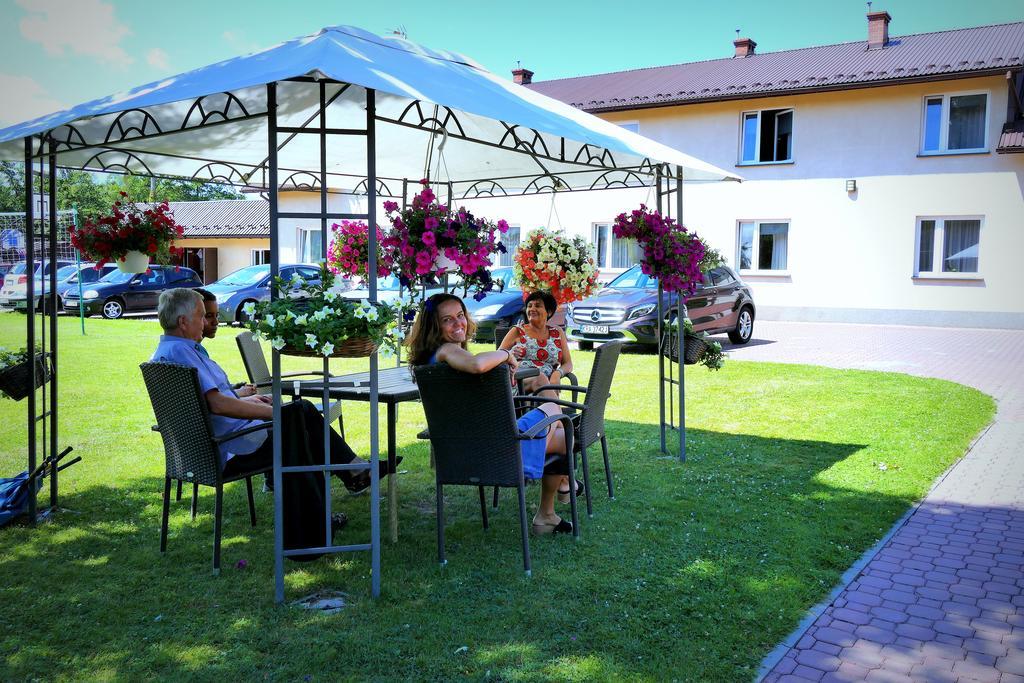 Pod Kamykiem Hotel Rząska